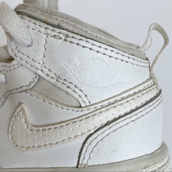 Nike Air Jordan 1 Retro White Leather Toddler 4C - Picture 10 of 11